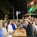 Exchange language and meet people around the world's picture