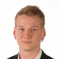 Juho Krouvi的照片