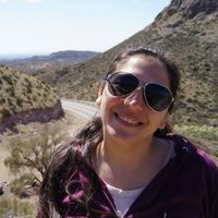 Debora Villalobo's Photo