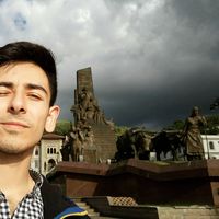 Yunus Emre Demir的照片