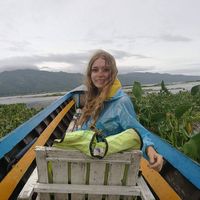 Julie Karsenti的照片