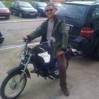 Nikola Radovic的照片