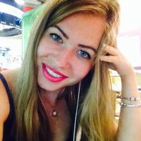 Ksenia Klark的照片