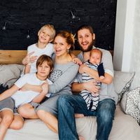 Family Saverchenko的照片