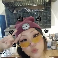 Valerie Chintya's Photo