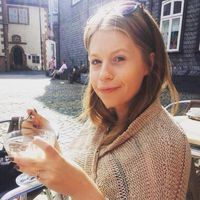 Julia  Günther的照片