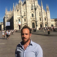 Henrik Roine的照片