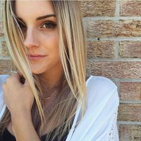 Jade Cousineau的照片