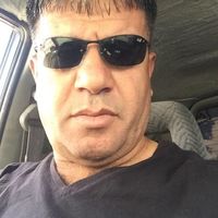 Mahdi Touri的照片