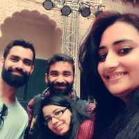 Amrit Sharma的照片