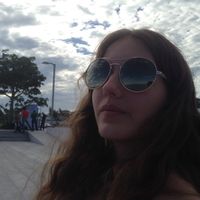 Monica Riveros's Photo