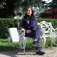 Yossra Ezzeddini的照片